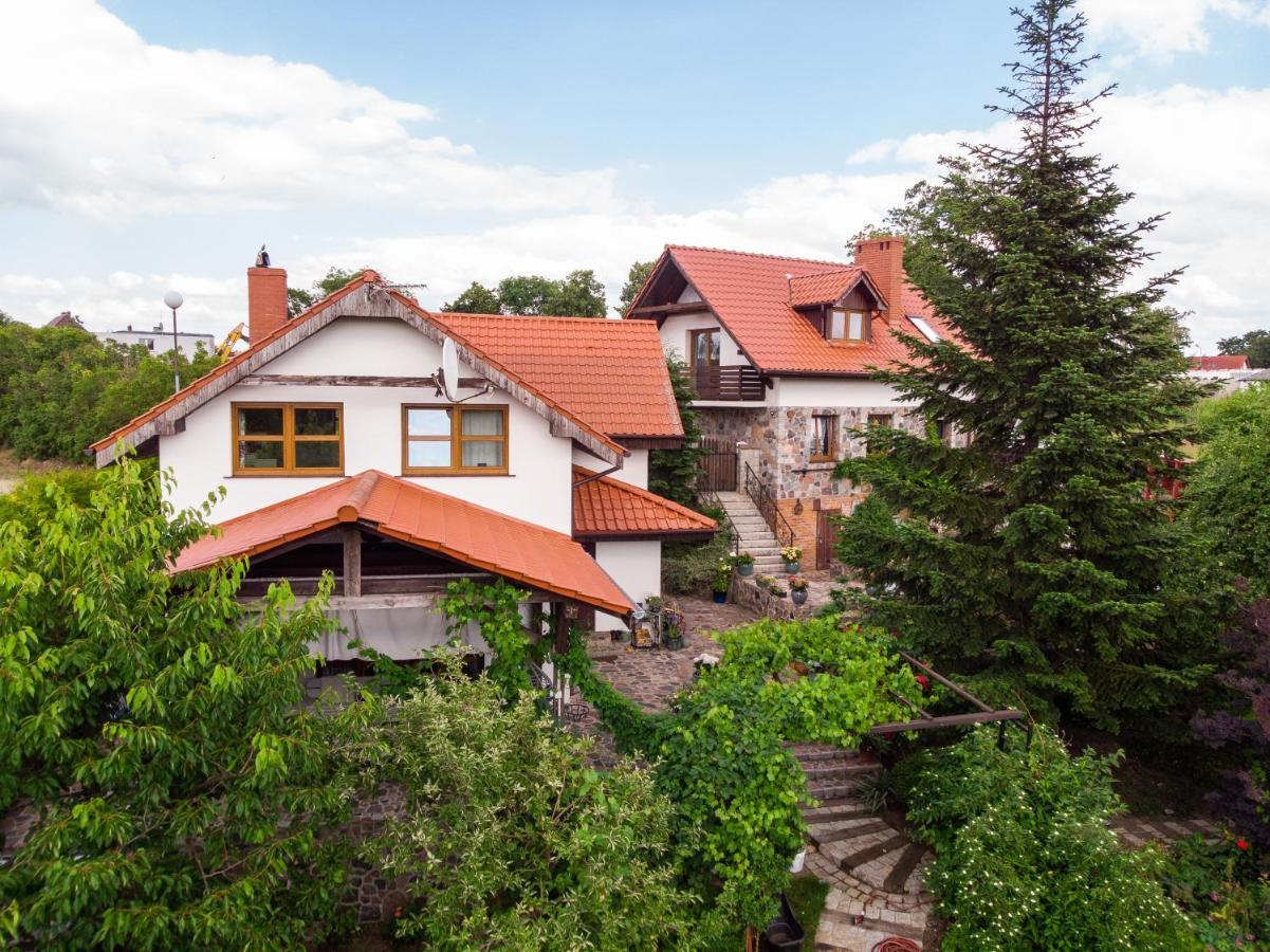 Dom Nad Jeziorem Z Prywatnym Pomostem I Lodka - Wifi I Parking W Cenie Villa Strzelce Krajenskie Kültér fotó